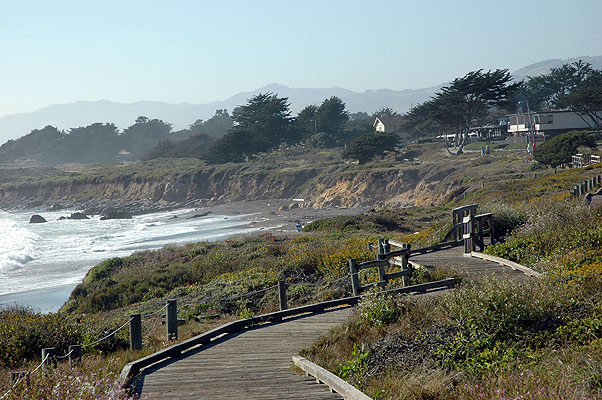 Moonstone Beach 010.jpg